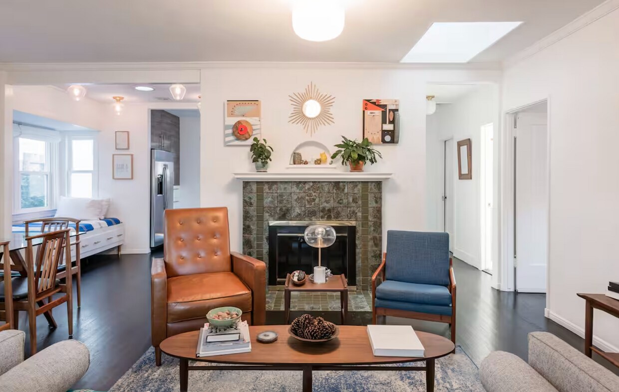 Foto principal - 829 Superba Ave