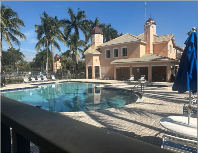 Foto del edificio - 811 Belmont Ln