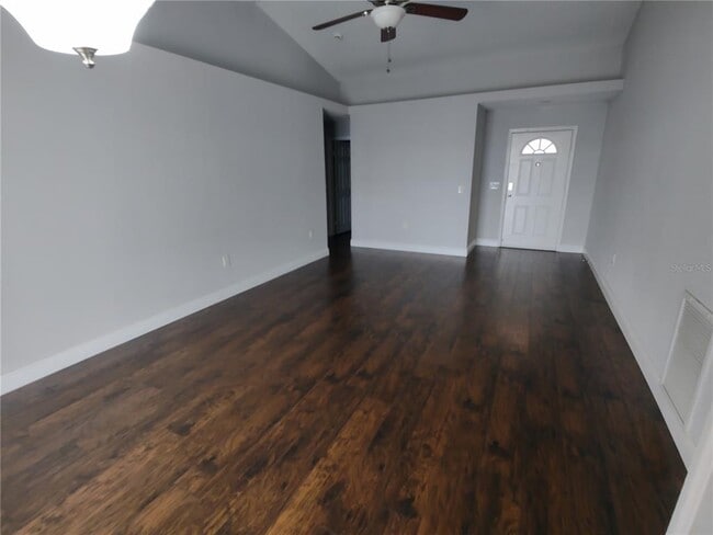 Building Photo - 709 Chilt Dr