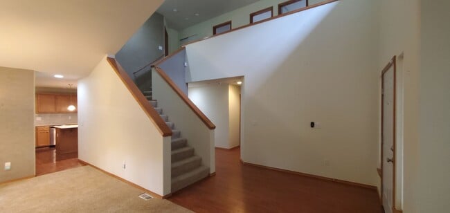 Foto del edificio - Covington 2 Story