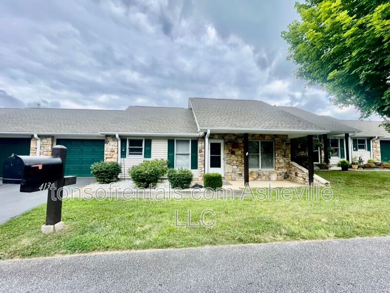 413 Pocono Ct, Arden, NC 28704 Condo for Rent in Arden, NC