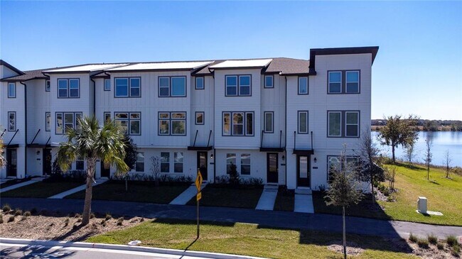 Building Photo - 7628 Nemours Pkwy