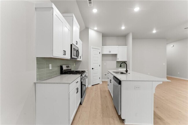 Foto del edificio - 5907 SW Bear Crk Ave