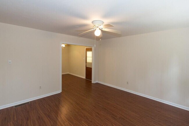 Building Photo - 101 Mercer Ct