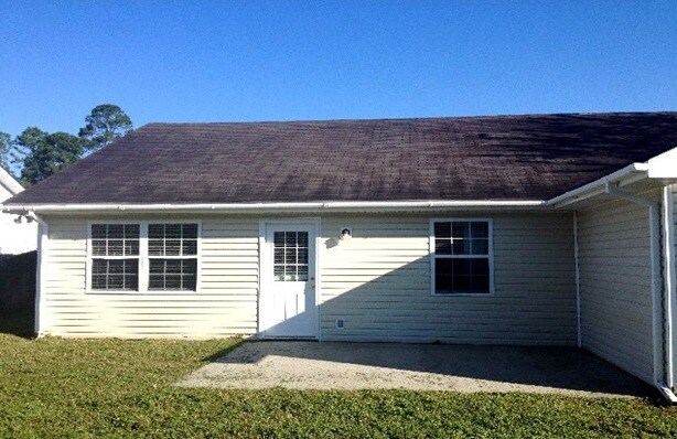 Foto principal - 161 Zachary Dr