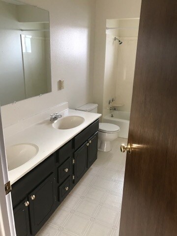 Bathroom - 485 Dodge Court