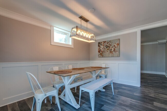 Foto del edificio - 822 Hillwood Blvd