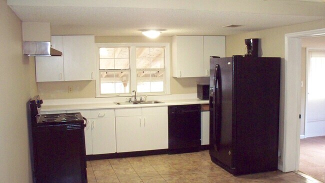 Foto del edificio - 110 Highview Rd SE