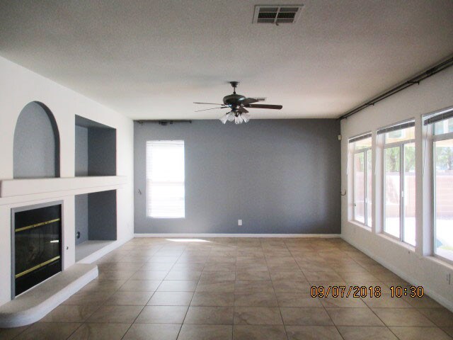 Foto del edificio - 4891 Hayride Street Las Vegas NV 89149