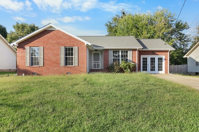 Foto del edificio - 609 Corinth Ct