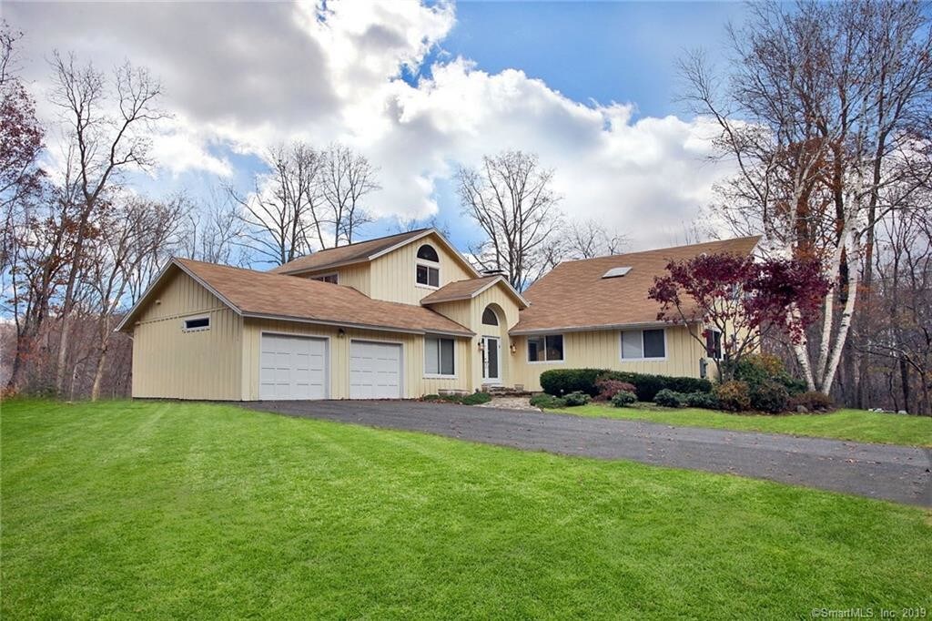 Primary Photo - 33 Birch Hill Rd