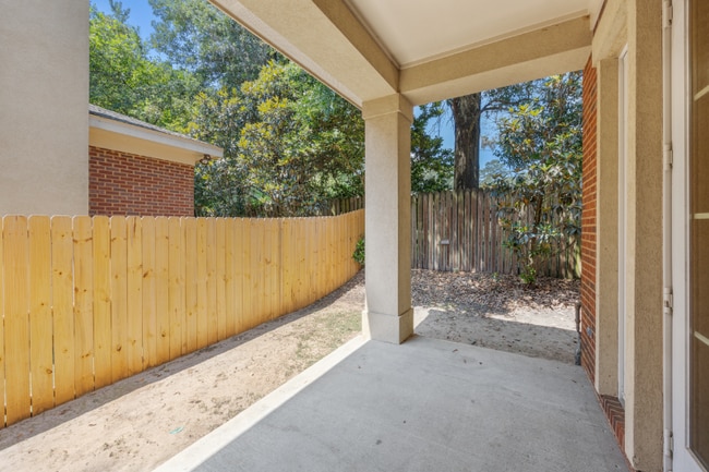 Building Photo - 1836 Ashley Hall Way