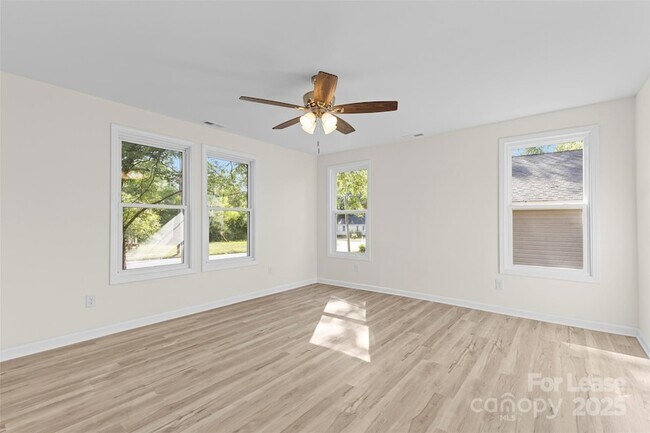 Foto del edificio - 660 Chestnut St