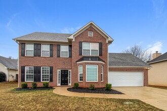 Building Photo - 226 Greenland Dr