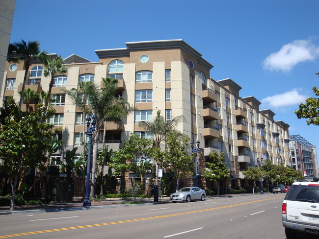 Front of Complex (Union Square Condos) - 1465 C St