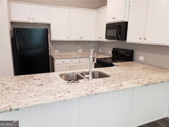 Building Photo - 2725 Daybreak Ct