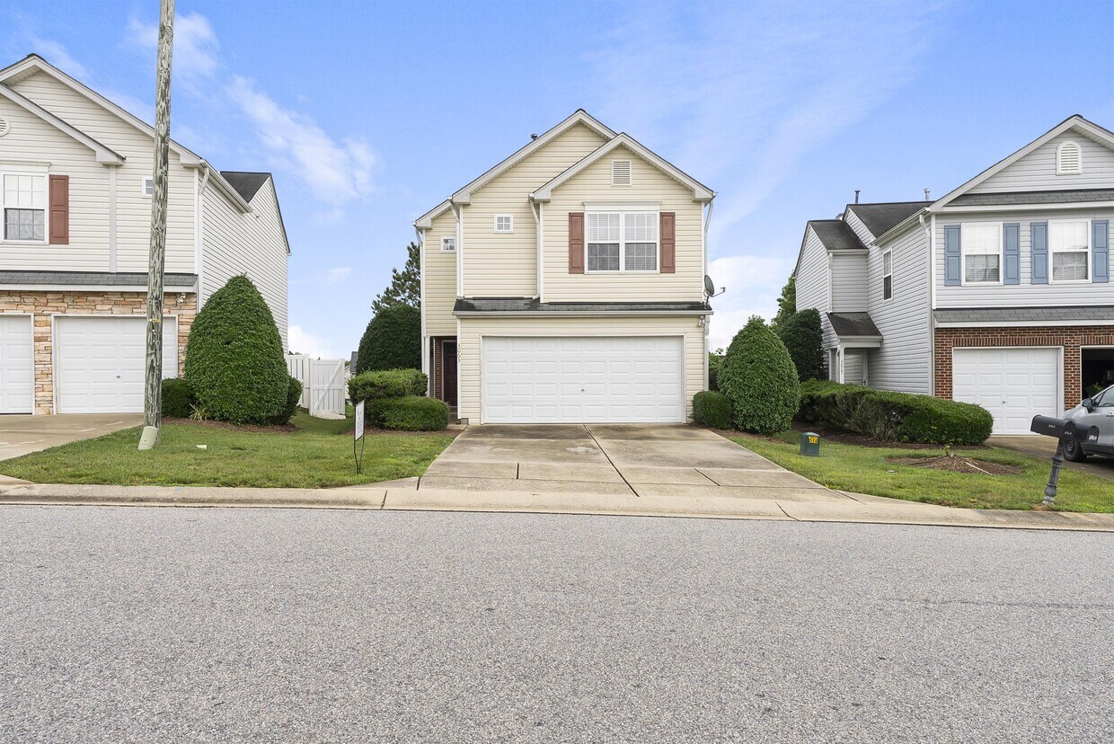 3063 Bracey Pl, Raleigh, NC 27610 House for Rent in Raleigh, NC