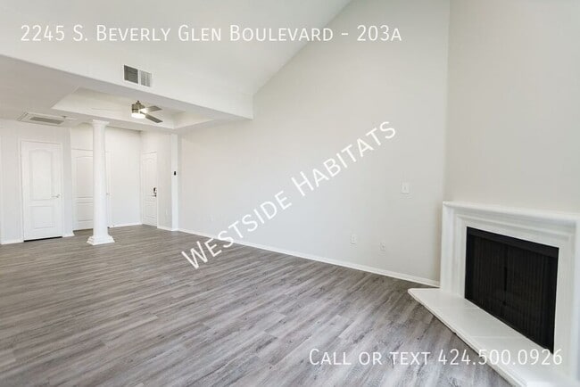 Building Photo - 2245 S Beverly Glen Blvd