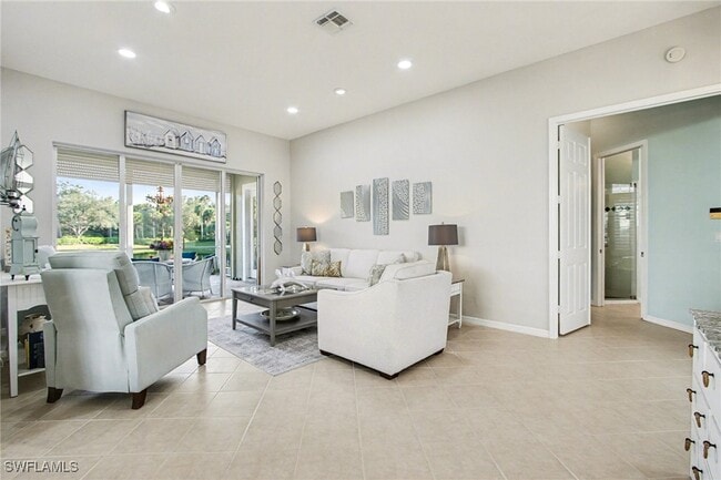 Building Photo - 3421 Marbella Ct