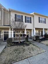 Building Photo - 1522 Sprucedale Dr