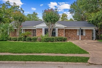 Building Photo - 7014 Rookin St