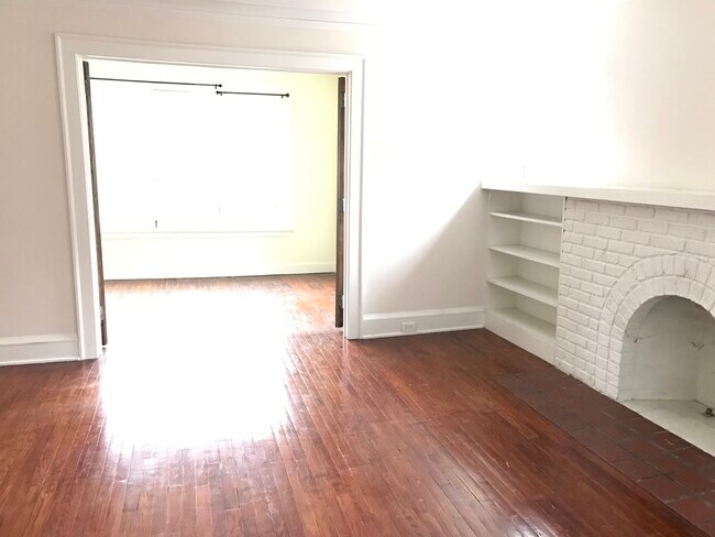 Foto del edificio - 1756 Lee Rd