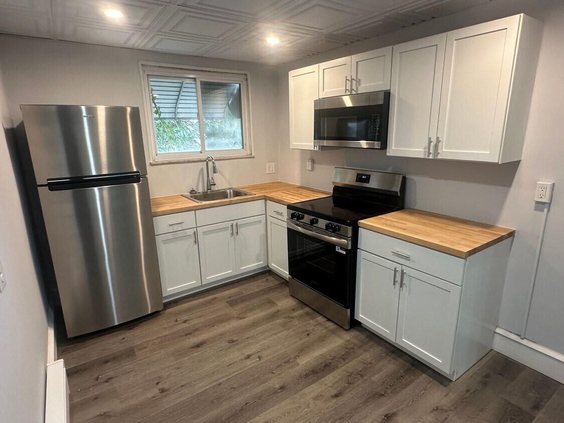 Foto principal - 217 Wiltshire Rd