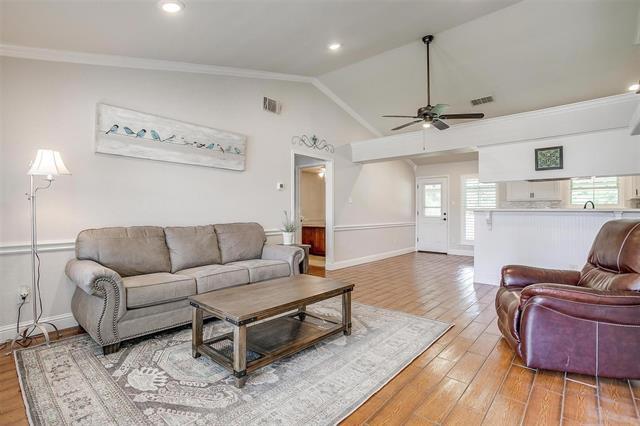 Building Photo - 6413 Whitley Rd