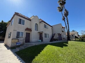 Building Photo - 1530-1204 W 204th St