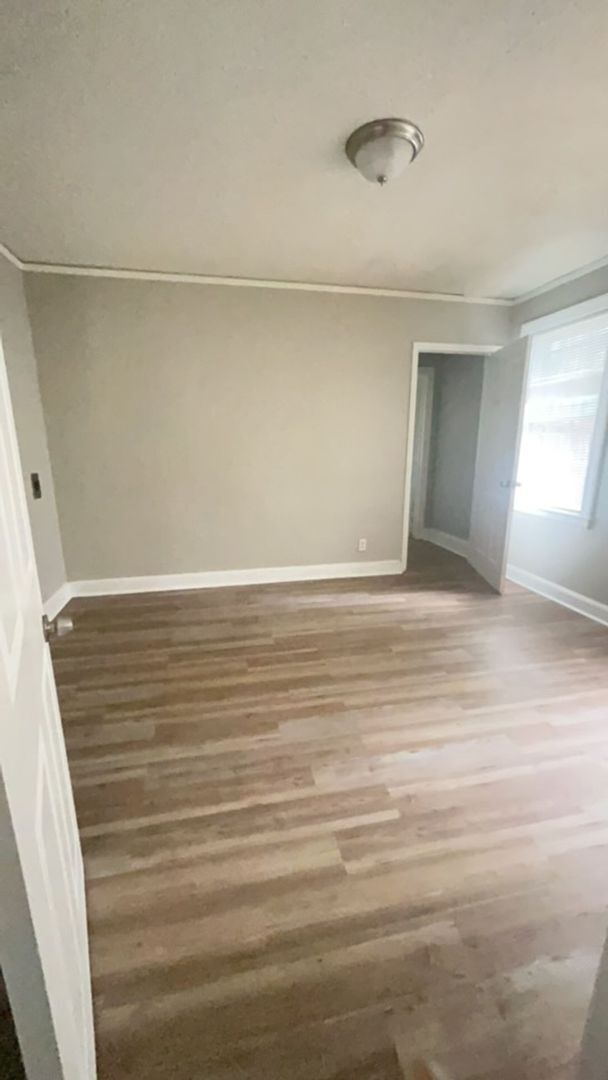 Foto del edificio - 2741 Kimball Ave