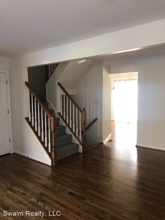 Building Photo - 2 br, 1.5 bath House - 38 Dovetree Dr