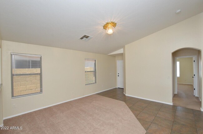 Building Photo - 2689 W Gold Dust Ave