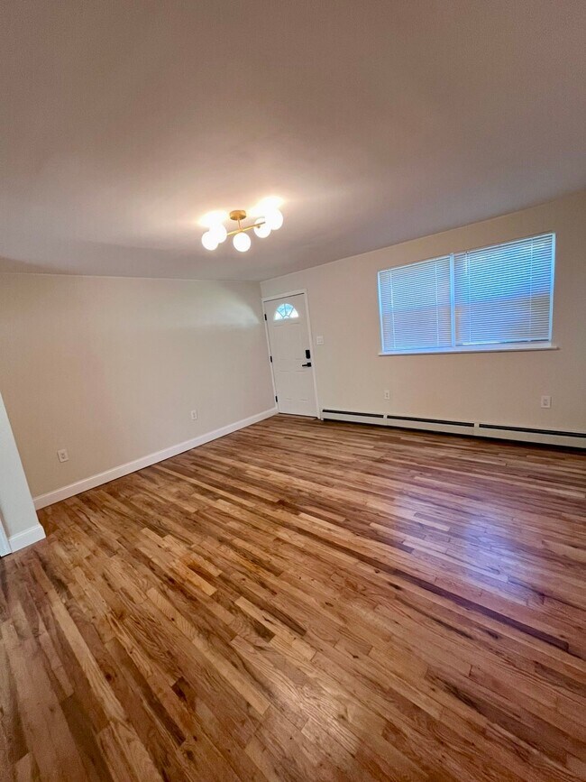 Foto del edificio - 340 Maple St