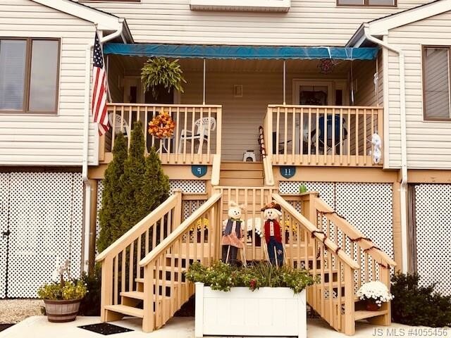 Primary Photo - 9 W Playhouse Dr