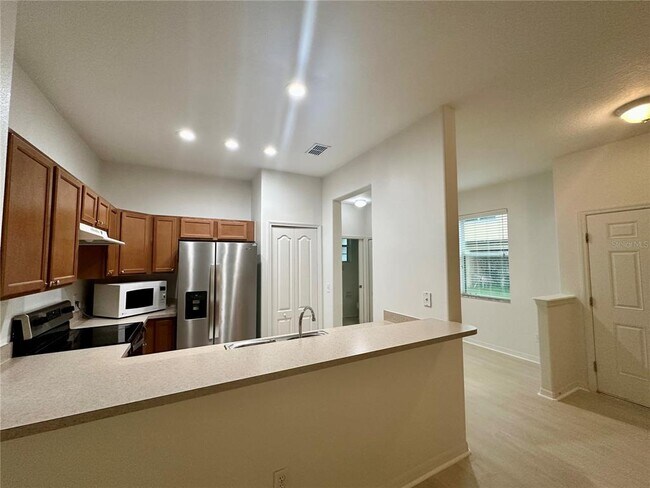 Building Photo - 3186 Rodrick Cir