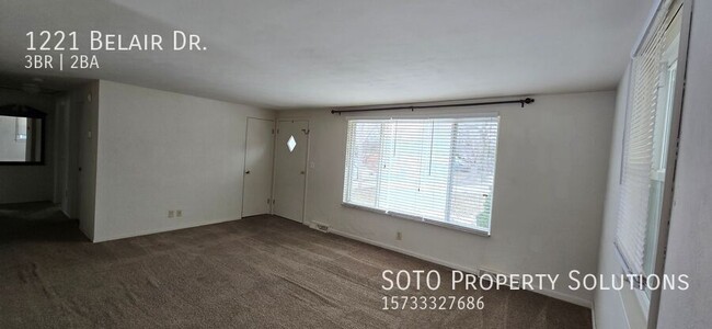 Building Photo - 3BD/2BA Pet-Friendly Jackson House