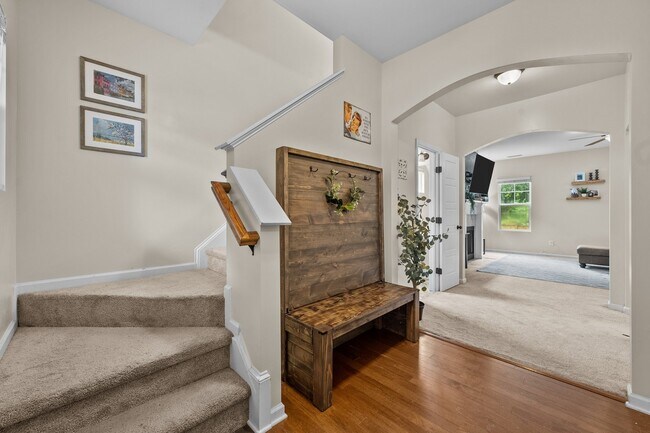 Foto del edificio - 431 Bald Cypress Ln