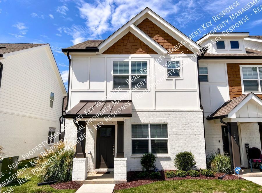 Primary Photo - Beautiful 3 bd/2.5 bath in Old Hickory wit...