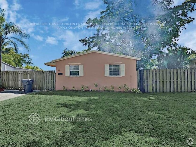 Building Photo - 1410 N 70th Terrace