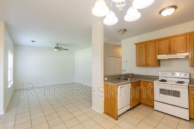 Foto del edificio - 15901 Adam Rd