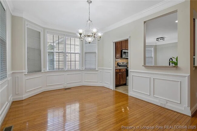 Building Photo - 177 Lamplighter Way