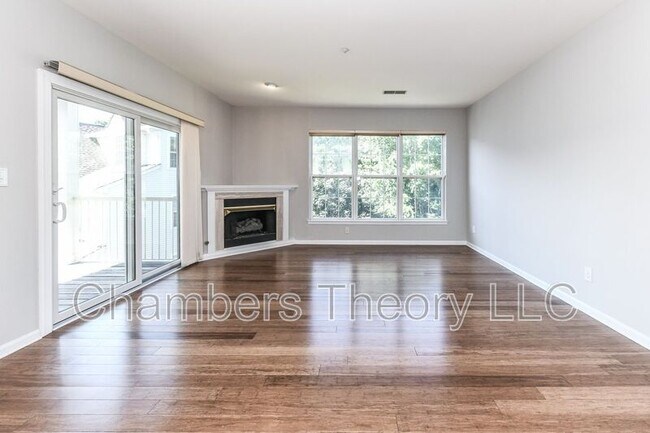 Building Photo - 6611 Netties Ln
