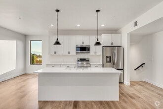 Building Photo - 2769 E 3300 S