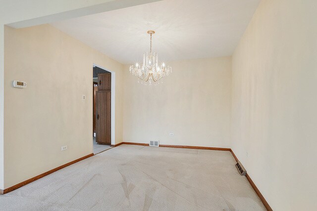 Foto del edificio - 15433 Begonia Ct