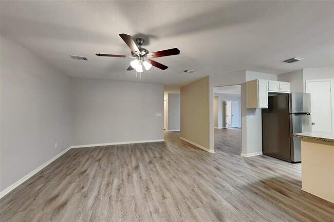 Foto del edificio - 9202 Wallingham Dr