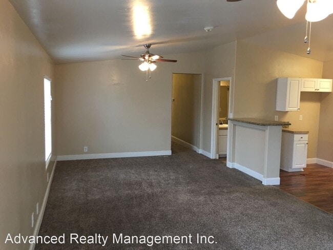 Building Photo - 3 br, 2 bath House - 8729 Greenfield Park Dr