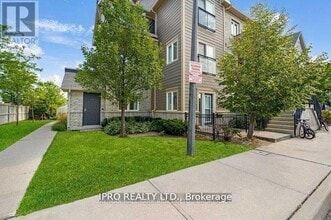 Building Photo - 2891-2891 Rio Ct