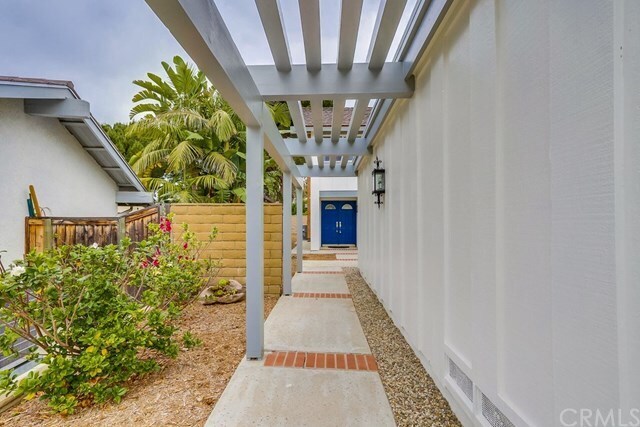 Foto del edificio - 5015 Paseo De Vega