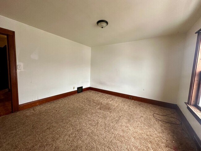Foto del edificio - 733 S 6th Ave