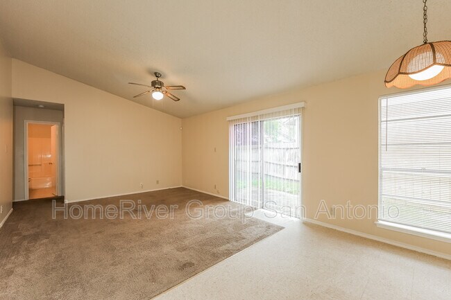 Building Photo - 5305 Ashbury Dr